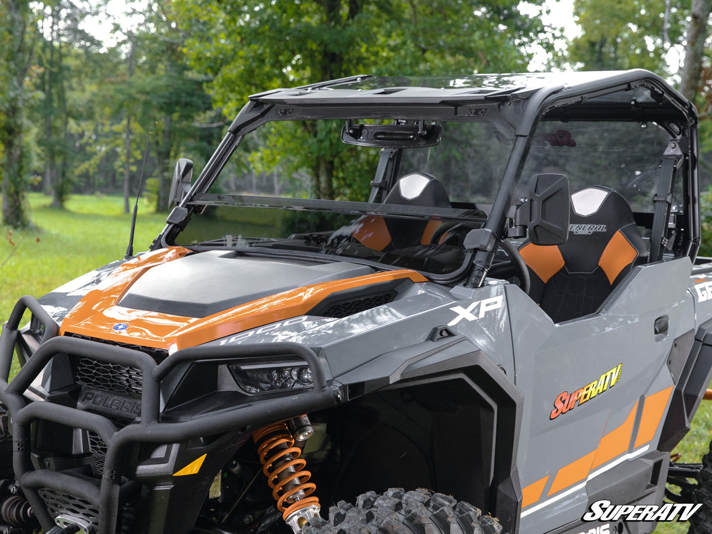 https://media.superatv.com/media/catalog/product/p/o/polaris_general_1k_half_windshield_dark_tint_2_1.jpg?optimize=high&fit=bounds&height=&width=3840&quality=85&auto=webp&format=pjpg