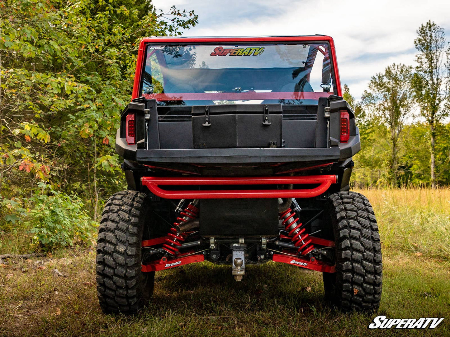https://media.superatv.com/media/catalog/product/p/o/polaris_general_rear_cargo_box_2.jpg?optimize=high&fit=bounds&height=&width=3840