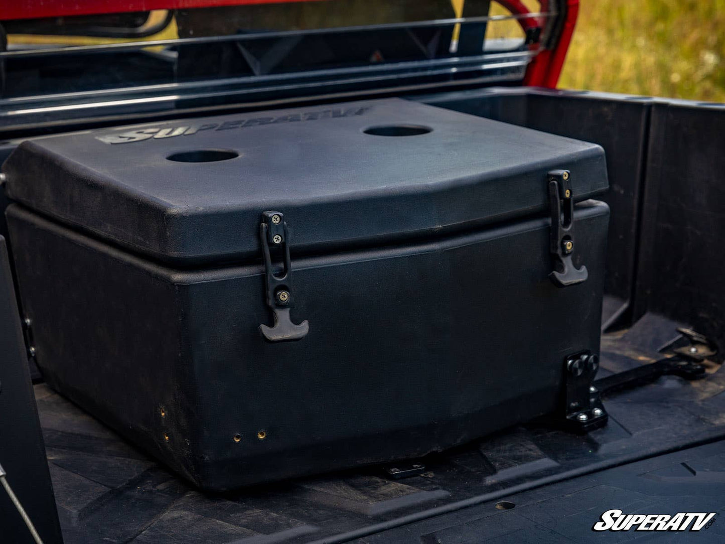 https://media.superatv.com/media/catalog/product/p/o/polaris_general_rear_cargo_box_4_1.jpg
