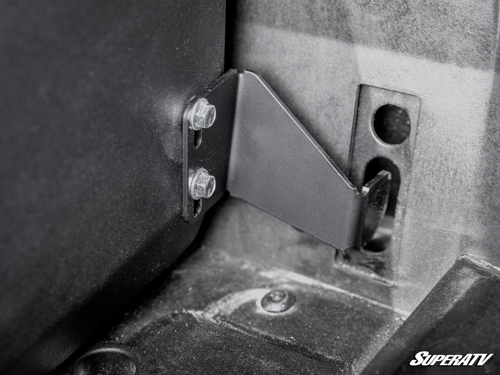 https://media.superatv.com/media/catalog/product/p/o/polaris_maverick_trail_rear_cargo_box_5_1.jpg