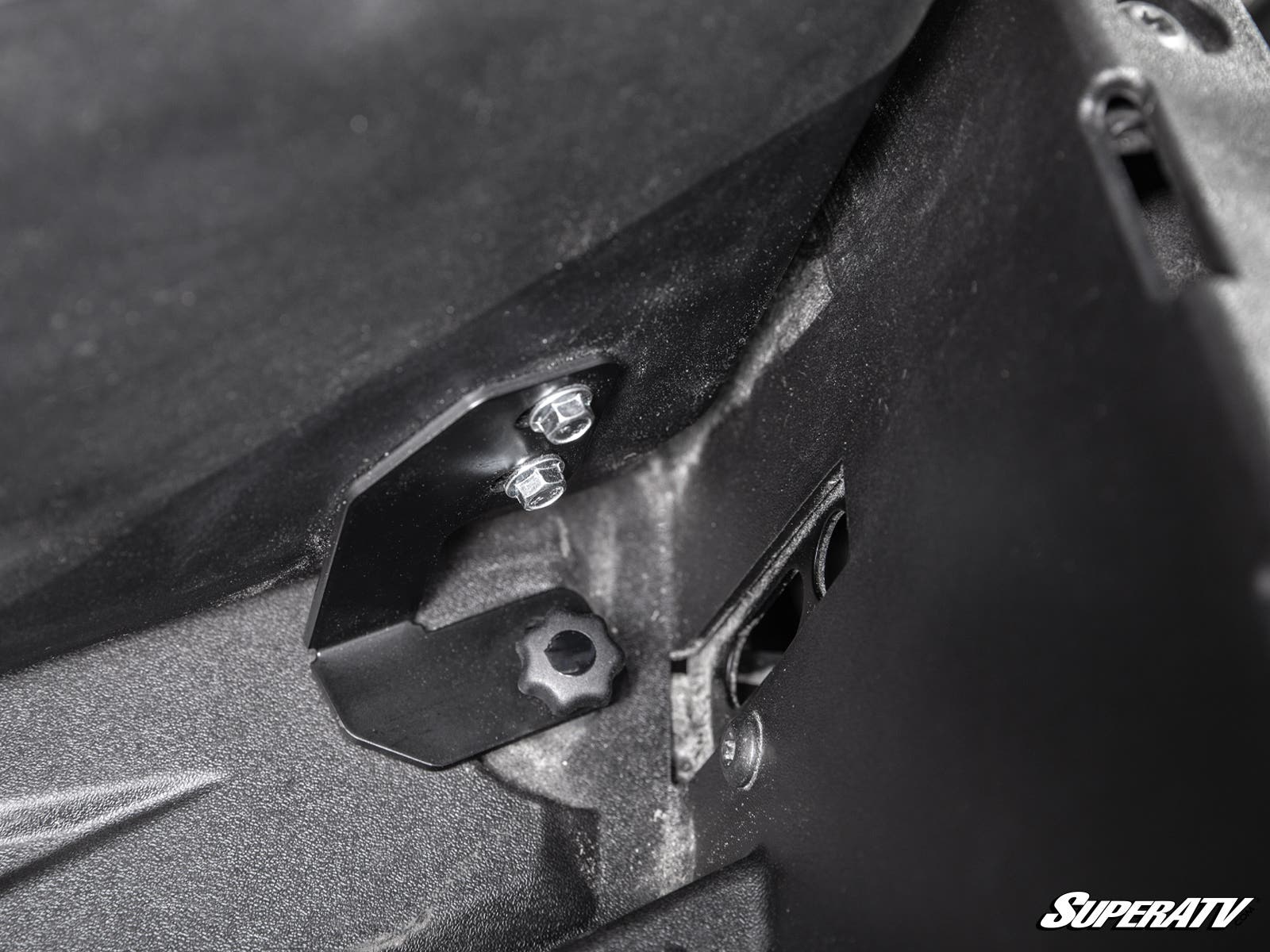 https://media.superatv.com/media/catalog/product/p/o/polaris_maverick_trail_rear_cargo_box_6_1.jpg