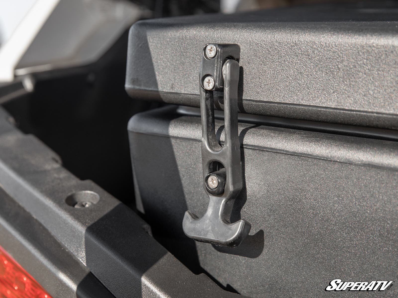 https://media.superatv.com/media/catalog/product/p/o/polaris_maverick_trail_rear_cargo_box_7_2.jpg?optimize=high&fit=bounds&height=&width=3840