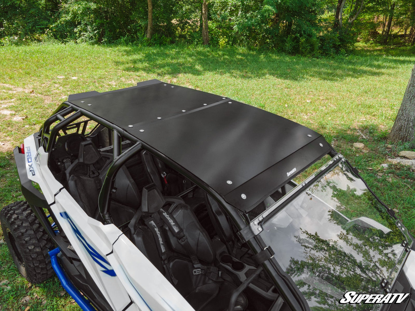 https://media.superatv.com/media/catalog/product/p/o/polaris_proxp_4_aluminum_roof_3_1.jpg?optimize=high&fit=bounds&height=&width=3840&quality=85&auto=webp&format=pjpg