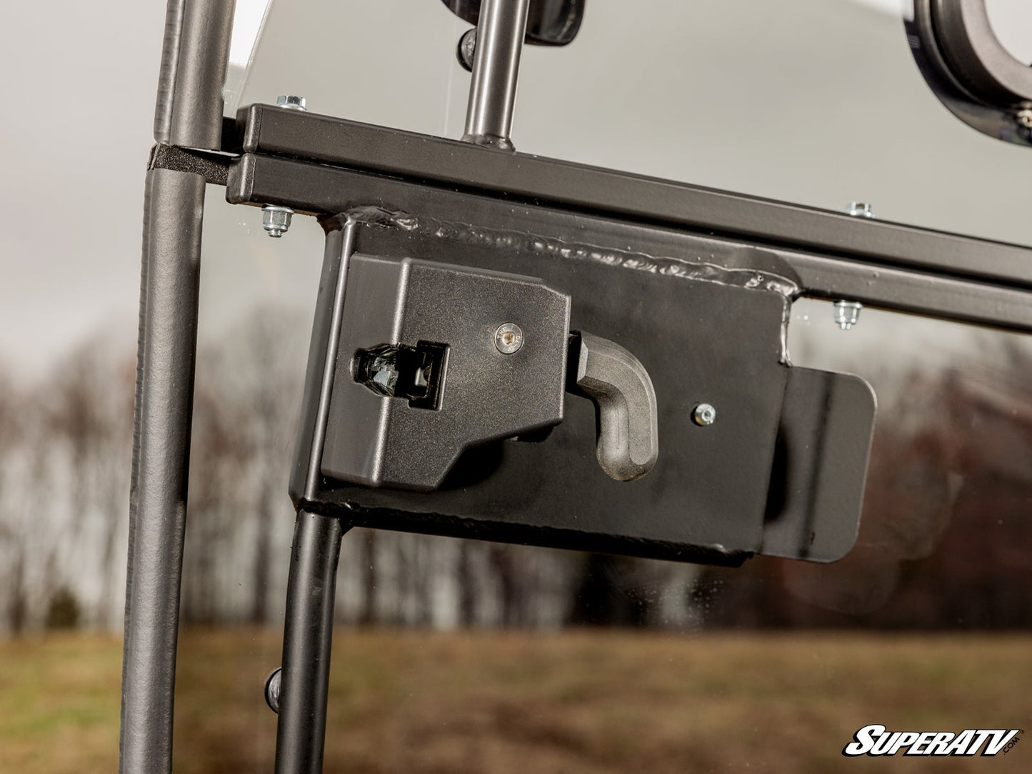 https://media.superatv.com/media/catalog/product/p/o/polaris_ranger_1k_crew_full_convertible_polycarbinate_doors_lighttint_8.jpg?optimize=high&fit=bounds&height=&width=3840&quality=85&auto=webp&format=pjpg
