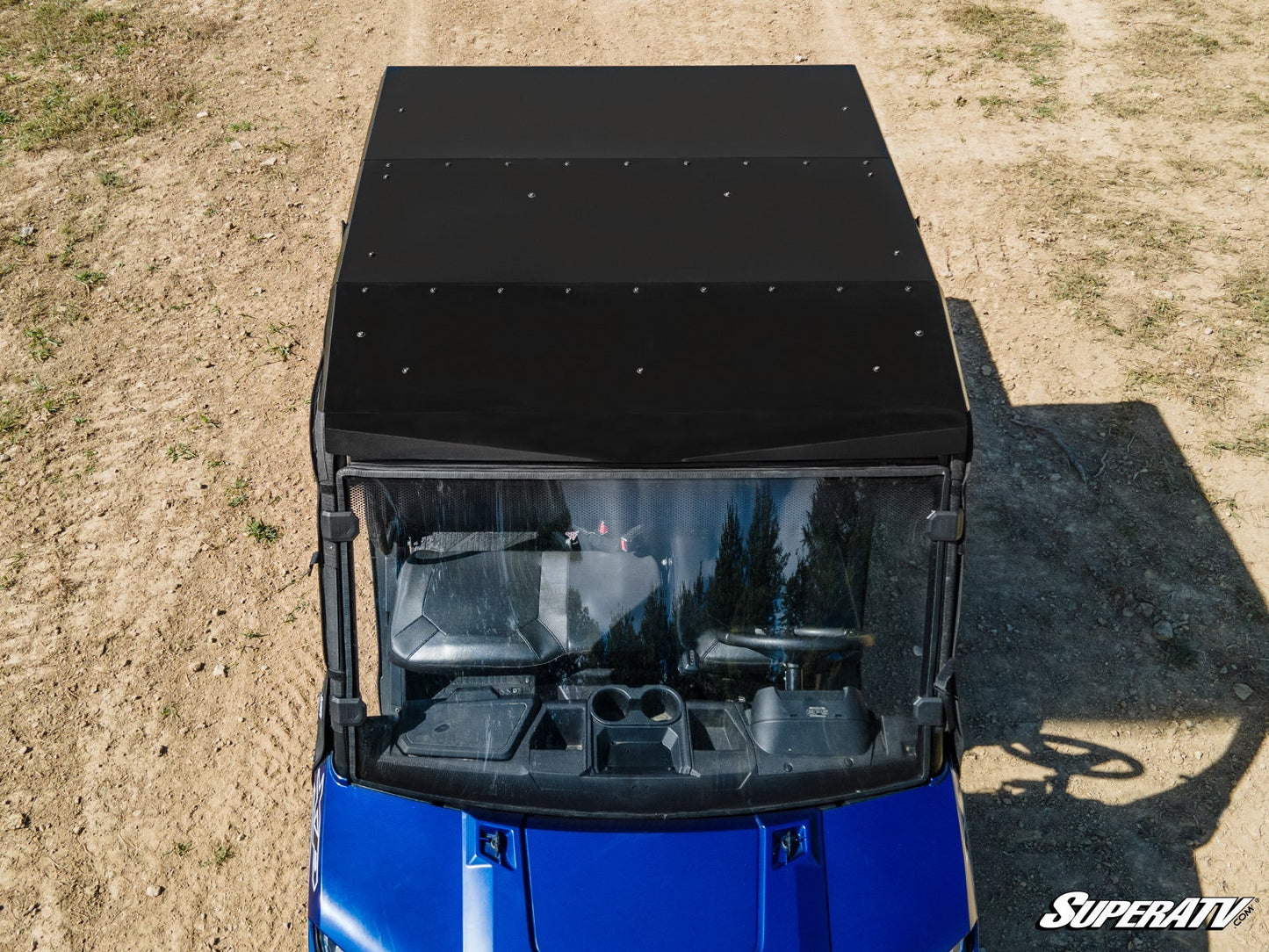 https://media.superatv.com/media/catalog/product/p/o/polaris_ranger_1k_xp4_aluminum_roof_03.jpg?optimize=high&fit=bounds&height=&width=3840&quality=85&auto=webp&format=pjpg