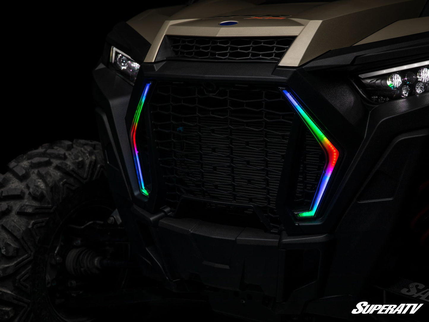 https://media.superatv.com/media/catalog/product/p/o/polaris_rzr1k_fang_rgb_light_5.jpg?optimize=high&fit=bounds&height=&width=3840&quality=85&auto=webp&format=pjpg