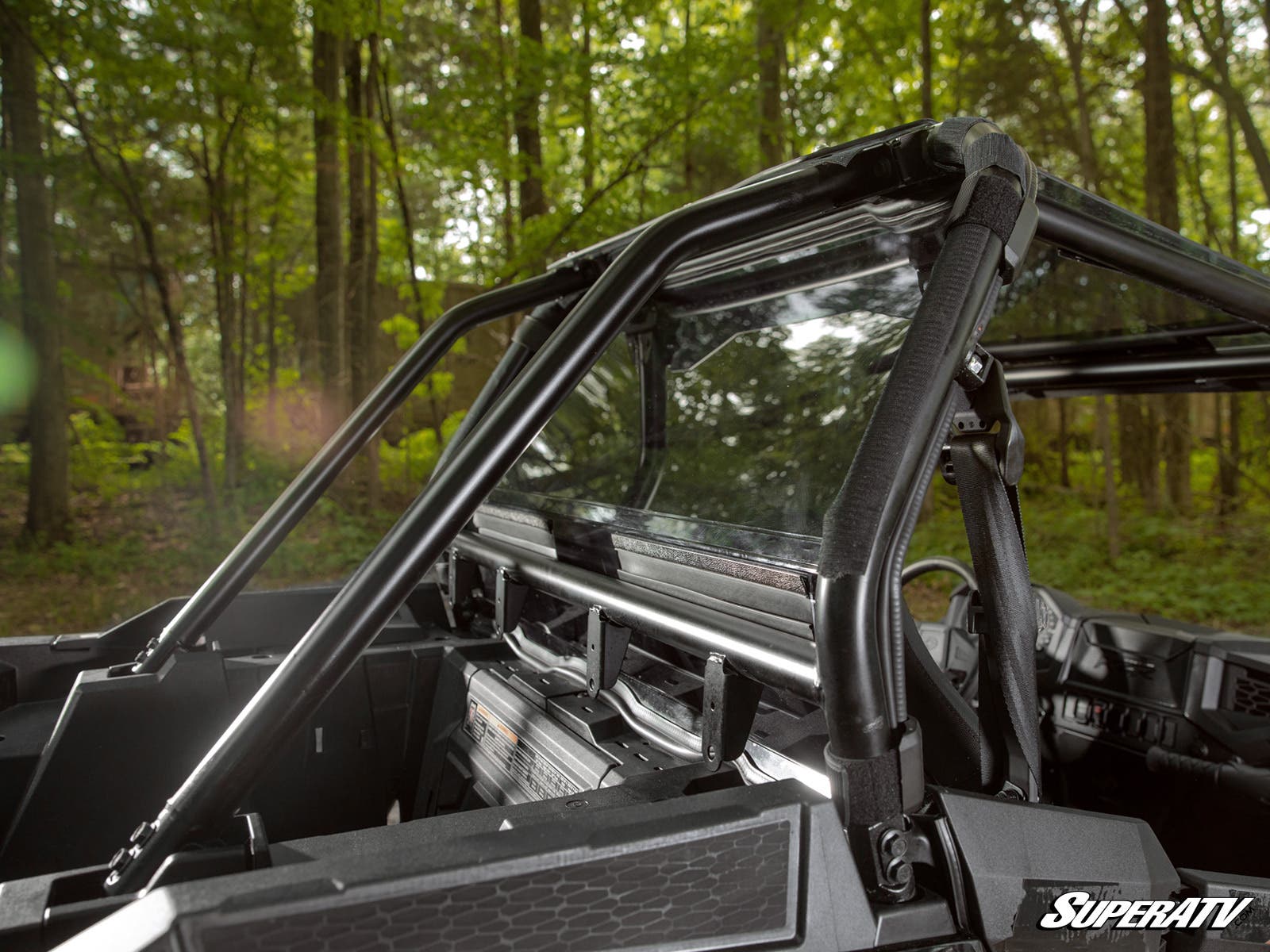 https://media.superatv.com/media/catalog/product/p/o/polaris_rzr_1000_rear_windshield_5f_2.jpg