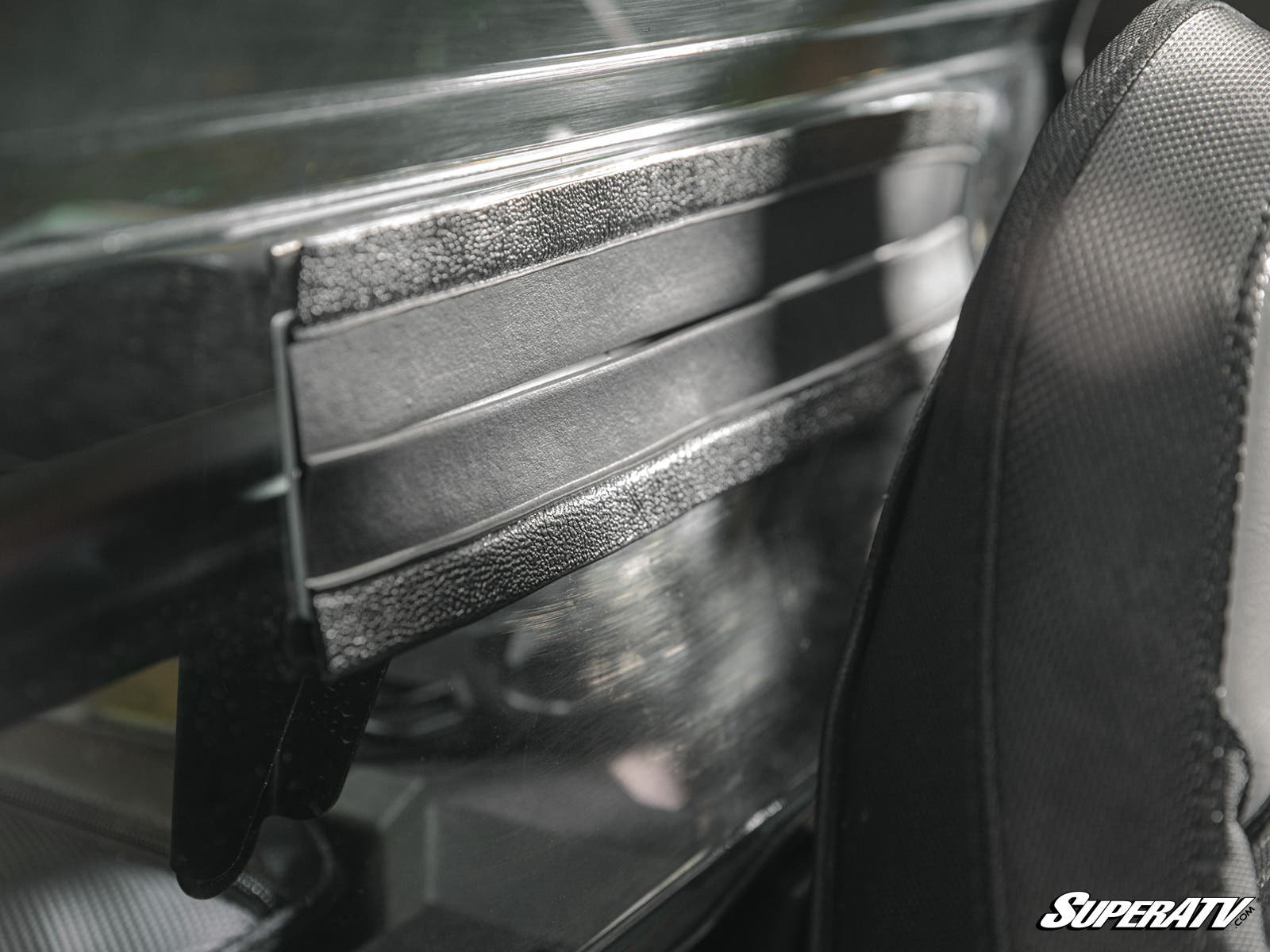 https://media.superatv.com/media/catalog/product/p/o/polaris_rzr_1000_rear_windshield_6d.jpg