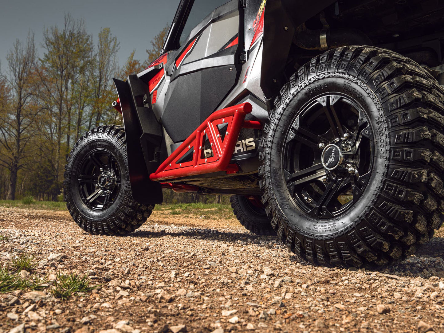 https://media.superatv.com/media/catalog/product/p/o/polaris_rzr_1000_s_heavy_duty_rock_sliders_red_4_9.jpg