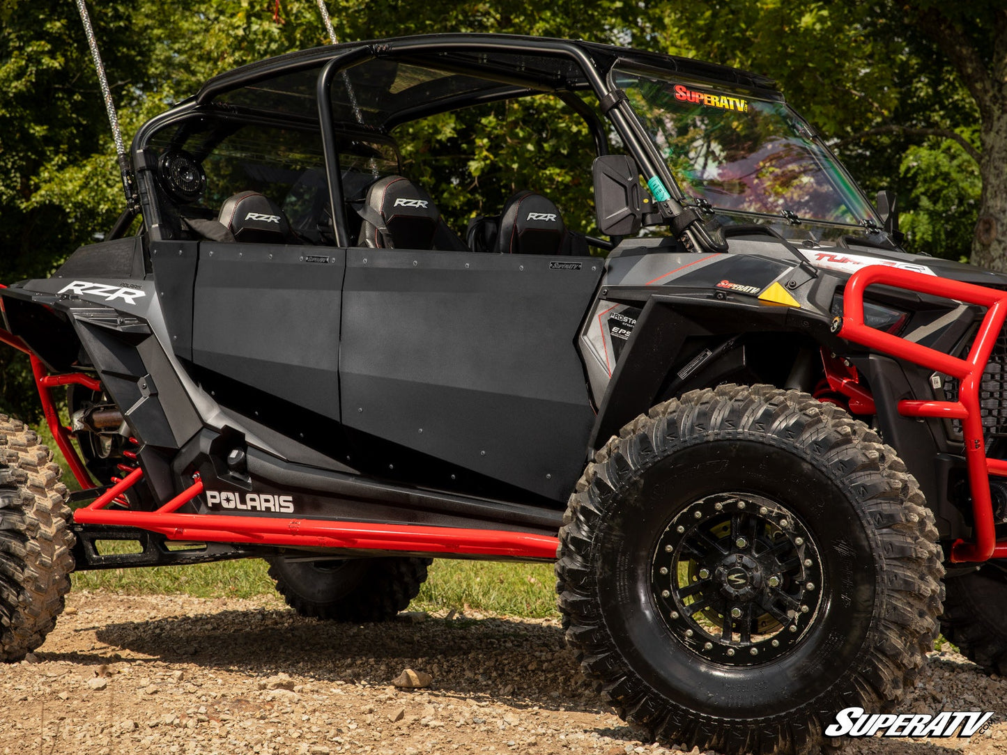 https://media.superatv.com/media/catalog/product/p/o/polaris_rzr_1k4_aluminum_doors_5_1_2.jpg?optimize=high&fit=bounds&height=&width=3840&quality=85&auto=webp&format=pjpg