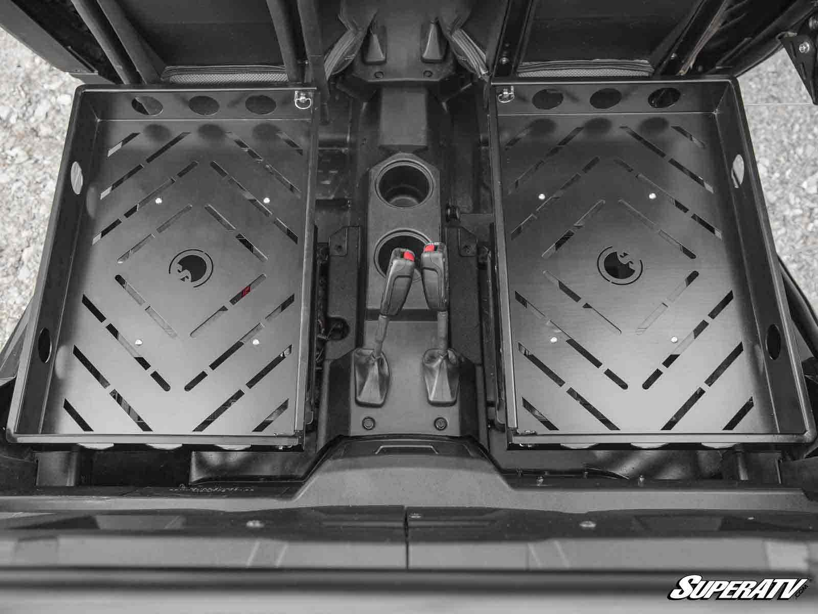 https://media.superatv.com/media/catalog/product/p/o/polaris_rzr_1k_4_rear_seat_delete_seat_mounted_cargo_kit_5_1_1.jpg