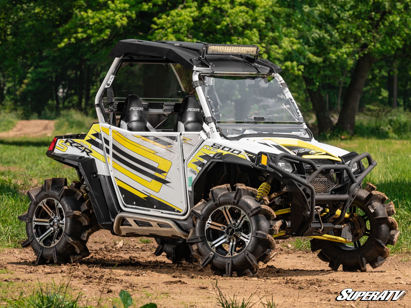 https://media.superatv.com/media/catalog/product/p/o/polaris_rzr_800_flip_windshield_2.jpg