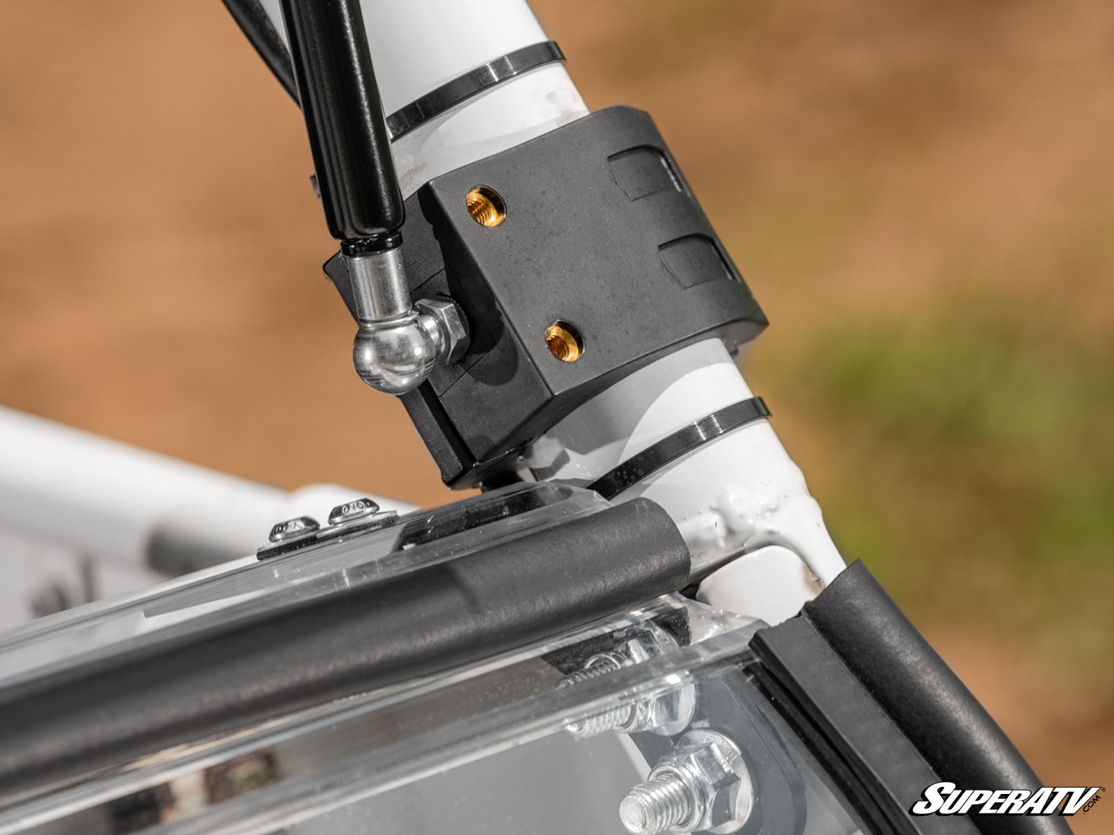 https://media.superatv.com/media/catalog/product/p/o/polaris_rzr_800_flip_windshield_8.jpg