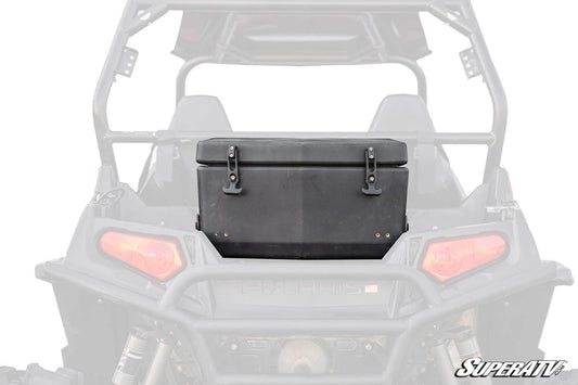 https://media.superatv.com/media/catalog/product/p/o/polaris_rzr_800_rear_cargo_box-1.jpg?optimize=high&fit=bounds&height=&width=