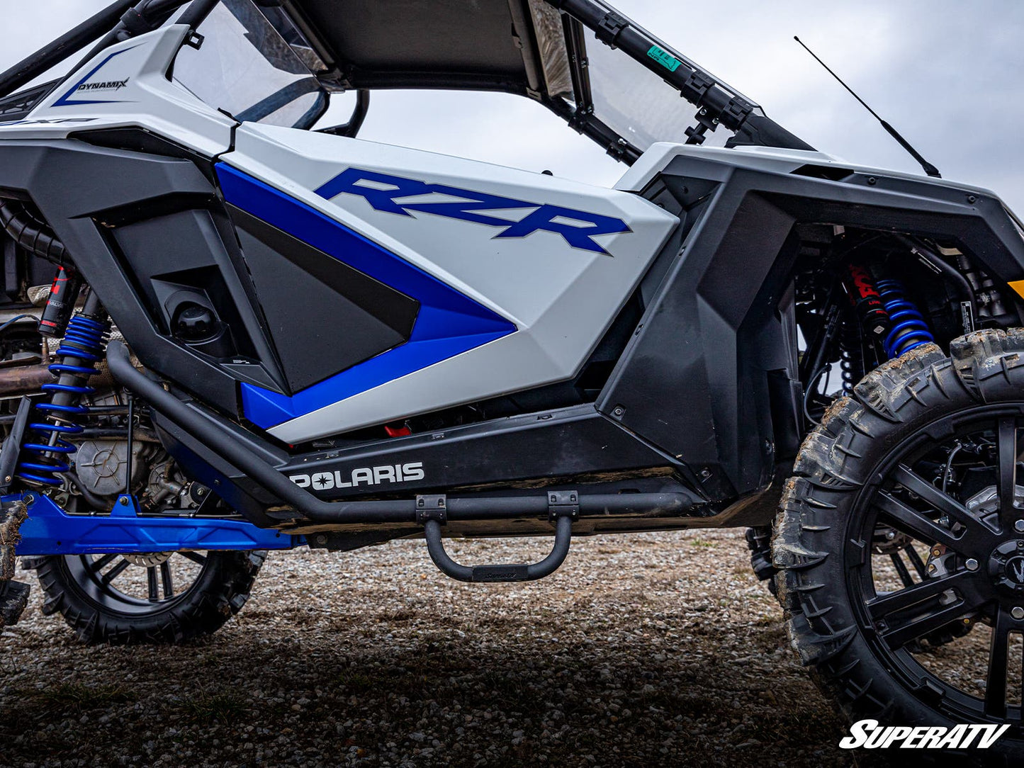 https://media.superatv.com/media/catalog/product/p/o/polaris_rzr_pro_xp_nerf_bars_with_step_1_1.jpg