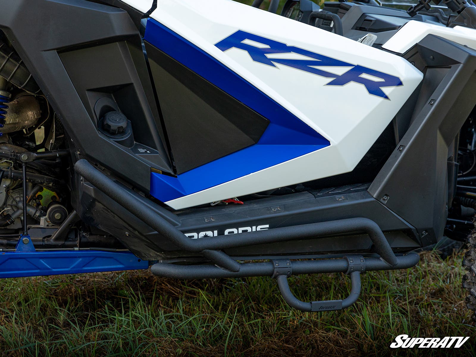 https://media.superatv.com/media/catalog/product/p/o/polaris_rzr_pro_xp_nerf_bars_with_step_4_1_2.jpg