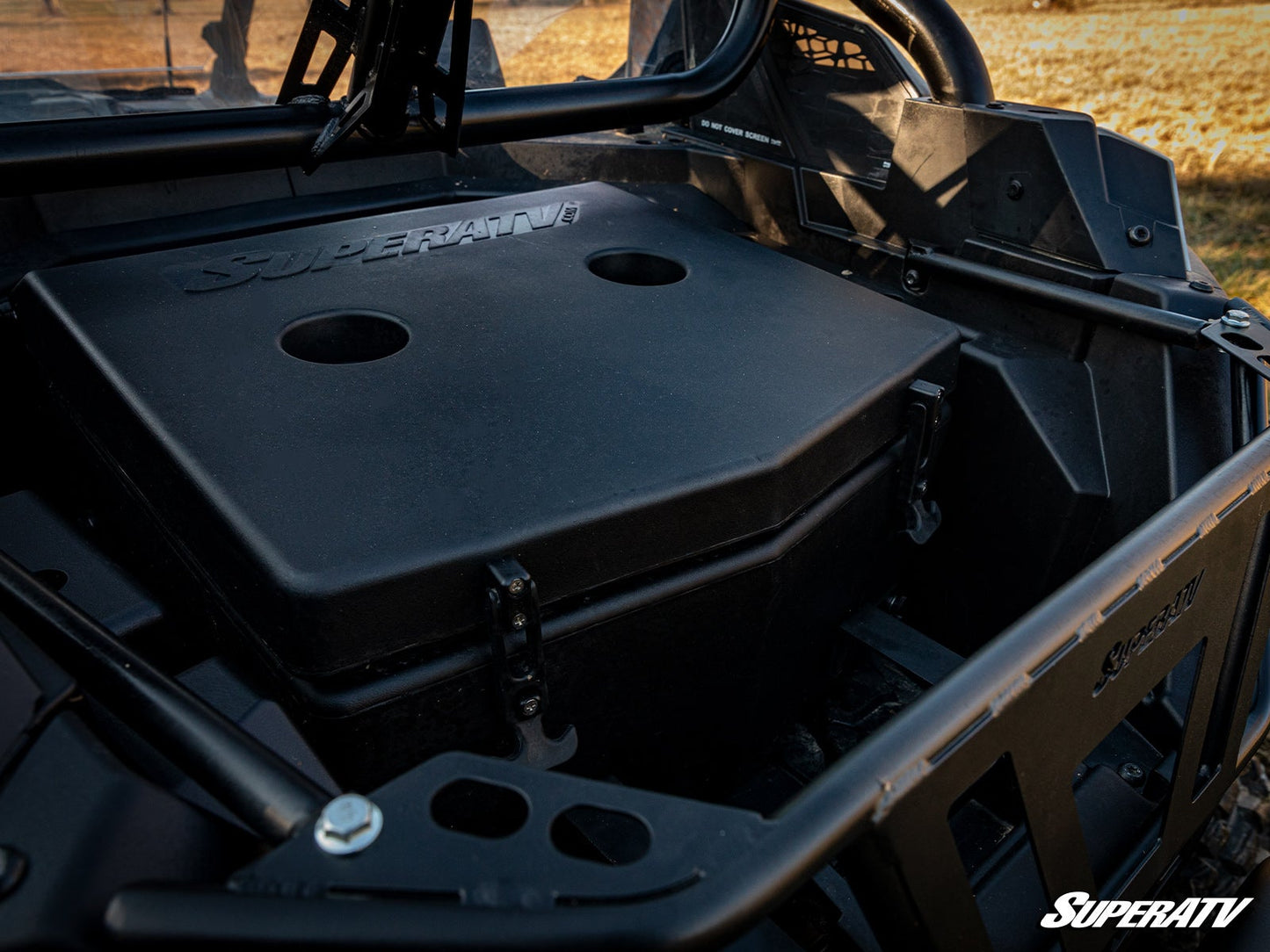 https://media.superatv.com/media/catalog/product/p/o/polaris_rzr_pro_xp_rear_cargo_box_2.jpg?optimize=high&fit=bounds&height=&width=3840&quality=85&auto=webp&format=pjpg