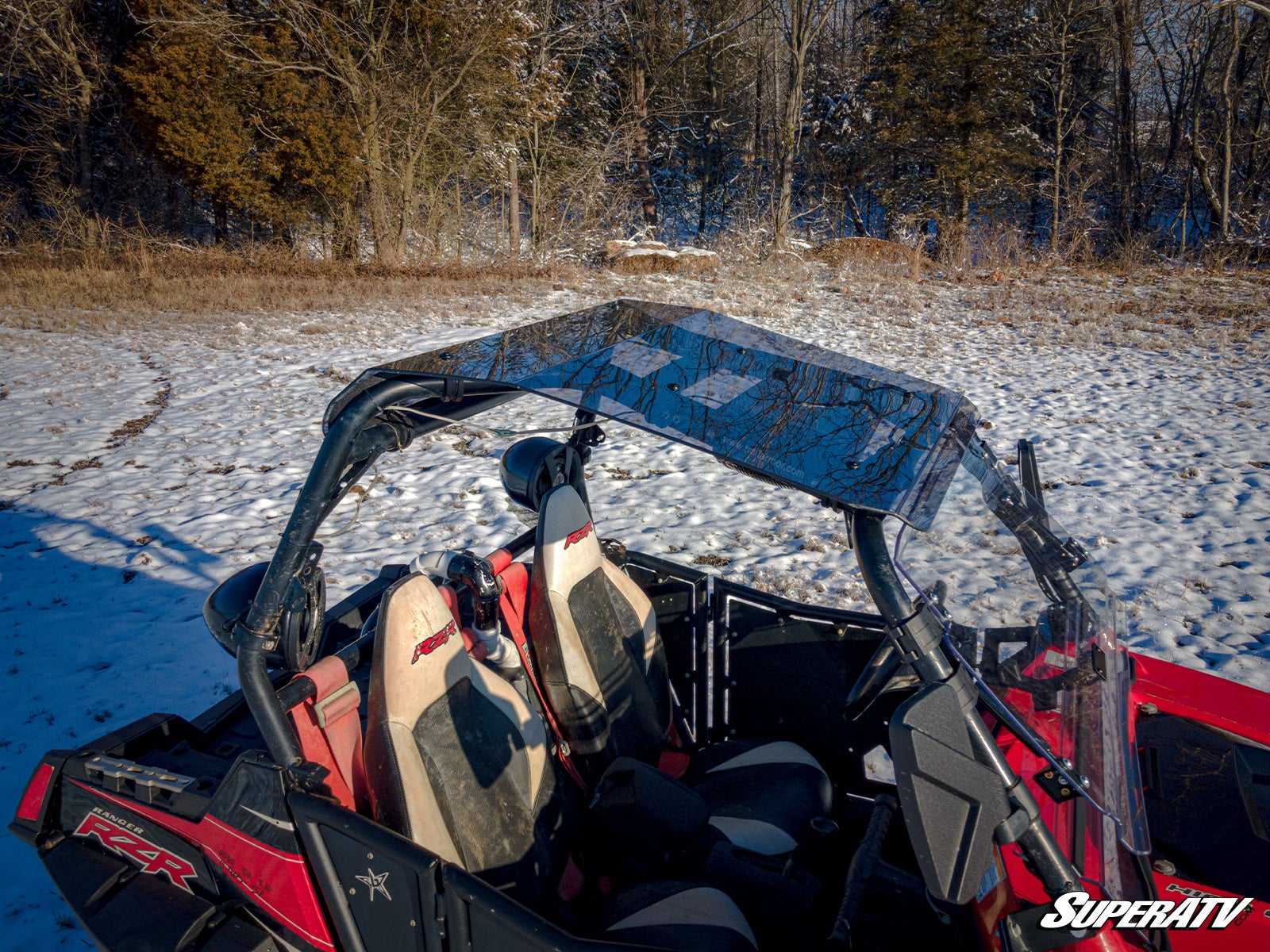 https://media.superatv.com/media/catalog/product/p/o/polaris_rzr_roof_4_1.jpg?optimize=high&fit=bounds&height=&width=3840&quality=85&auto=webp&format=pjpg