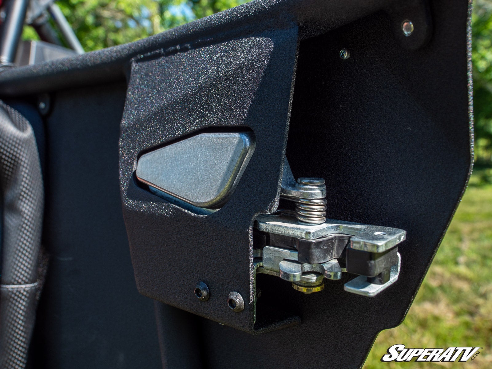 https://media.superatv.com/media/catalog/product/p/o/polaris_rzr_turbo_full_doors-5_6.jpg?optimize=high&fit=bounds&height=&width=3840&quality=85&auto=webp&format=pjpg