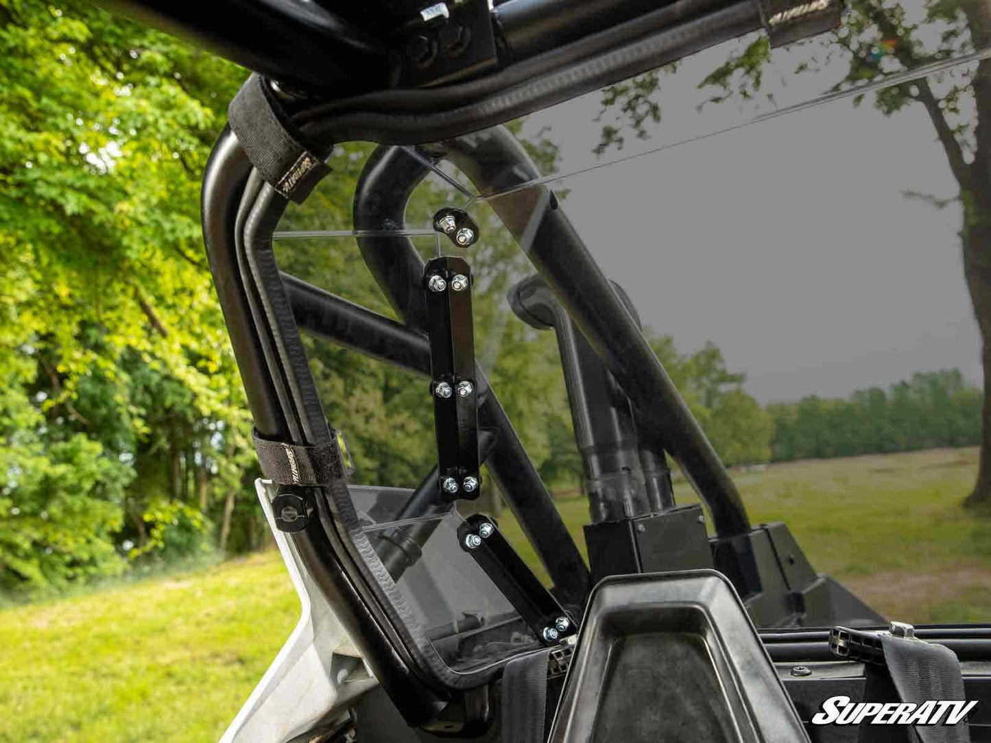 https://media.superatv.com/media/catalog/product/p/o/polaris_rzr_turbo_r_pro_xp_rear_windshield_darktint_08_3.jpg