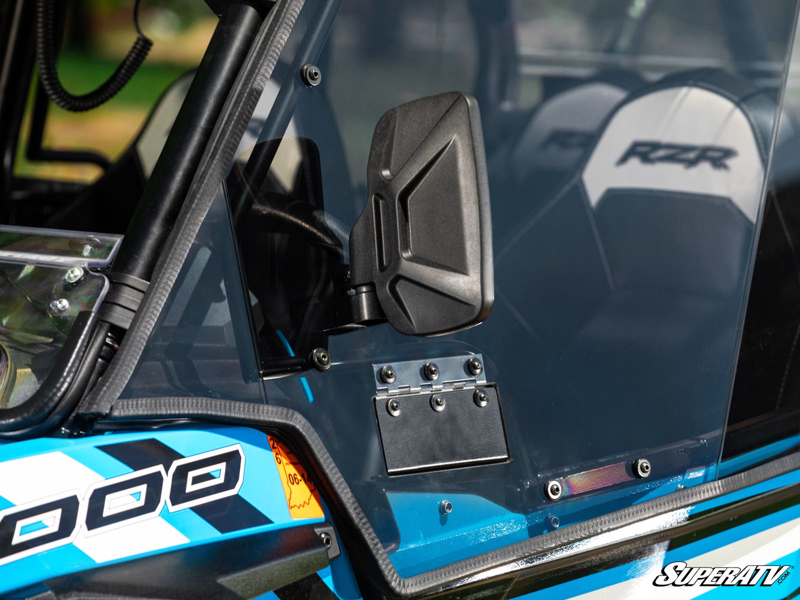 https://media.superatv.com/media/catalog/product/p/o/polaris_rzr_xp_4_door_uppers_polycarbonate_enclosure_5_1.jpg