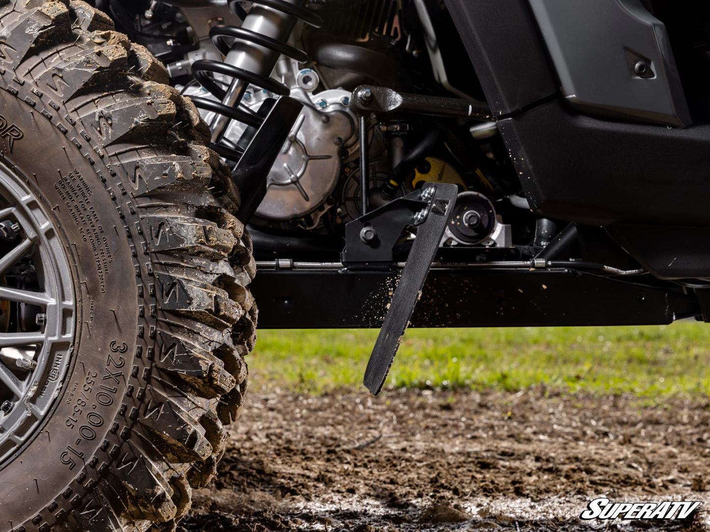 https://media.superatv.com/media/catalog/product/p/o/polaris_rzr_xp_rear_trailing_arm_mud_flap_07.jpg