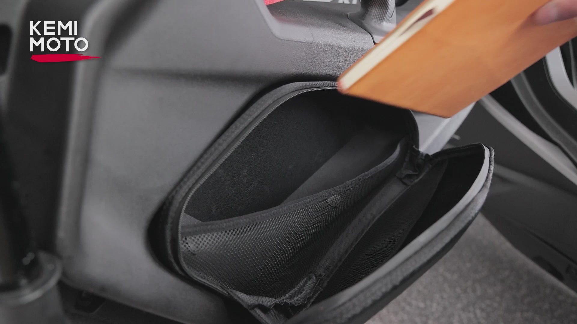 Kemimoto Lower Door Bags for Can‑Am Maverick R 2024+ 4.5L