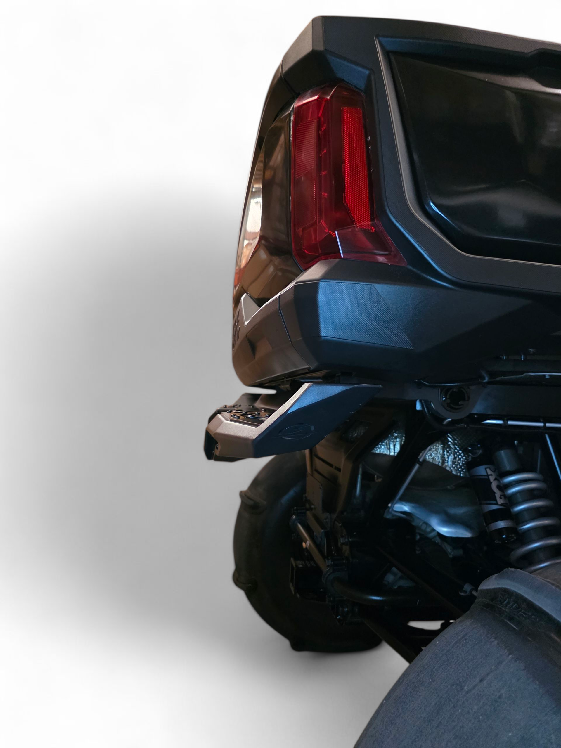 https://cdn.shopify.com/s/files/1/0749/1980/5228/files/ris_Ranger_1500_Rear_Bumper_license_plate_mnt_12.png?v=1755032076