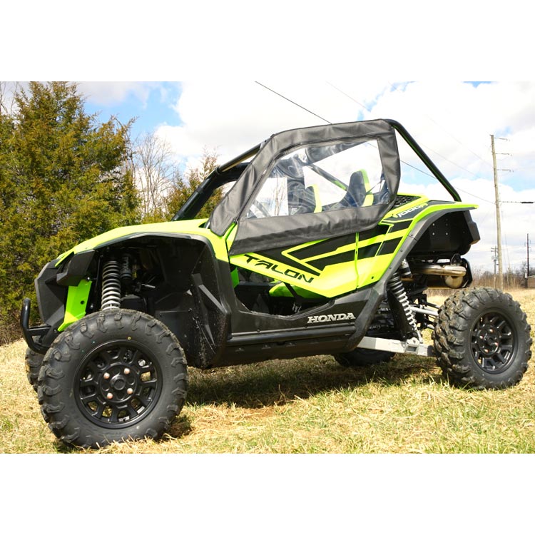 https://www.seizmik.com/wp-content/uploads/2024/10/seizmik-full-soft-doors-zippered-windows-2019-24-honda-talon-1000_inset-2.jpg