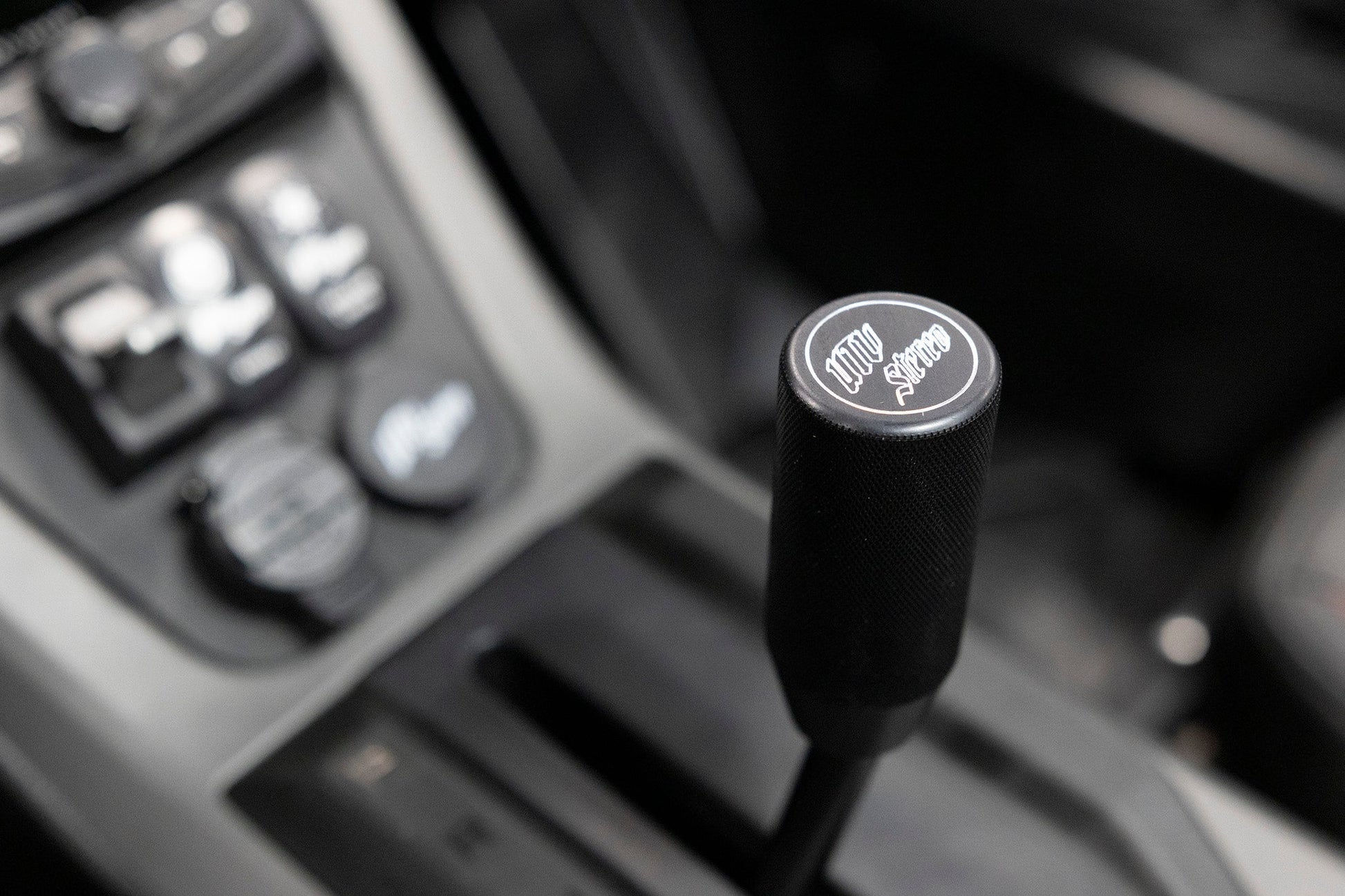 https://cdn.shopify.com/s/files/1/1829/6039/files/shift_knob.jpg?v=1771432821