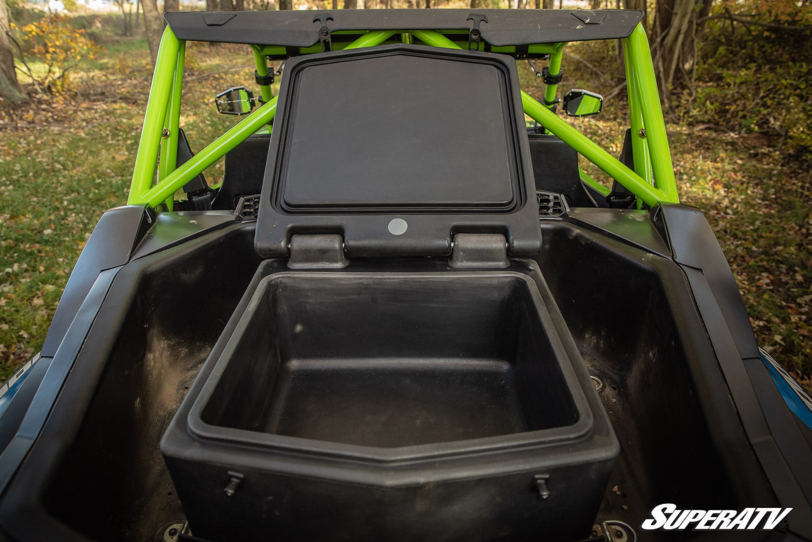 https://media.superatv.com/media/catalog/product/t/e/textron_wildcat_xx_rear_cargo_box-2a.jpg?optimize=high&fit=bounds&height=&width=3840&quality=85&auto=webp&format=pjpg