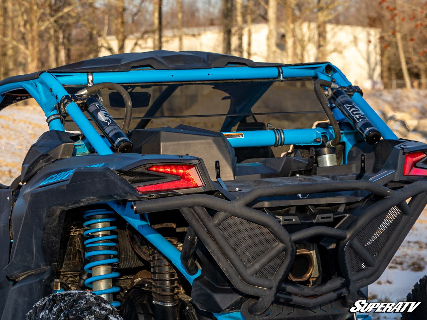 https://media.superatv.com/media/catalog/product/t/i/tinted_can-am_maverick_x3_rear_windshield_2_2_3.jpg