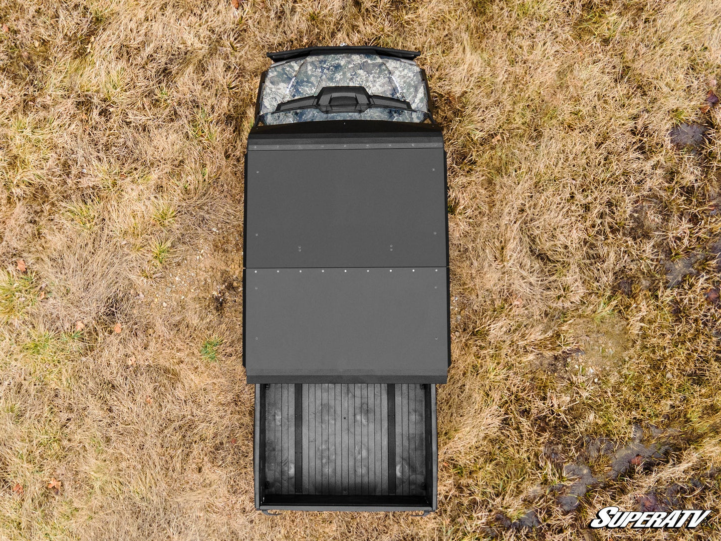 https://media.superatv.com/media/catalog/product/t/r/tracker-800-sx-crew-2pc-aluminum-roof_02.jpg?optimize=high&fit=bounds&height=&width=3840&quality=85&auto=webp&format=pjpg
