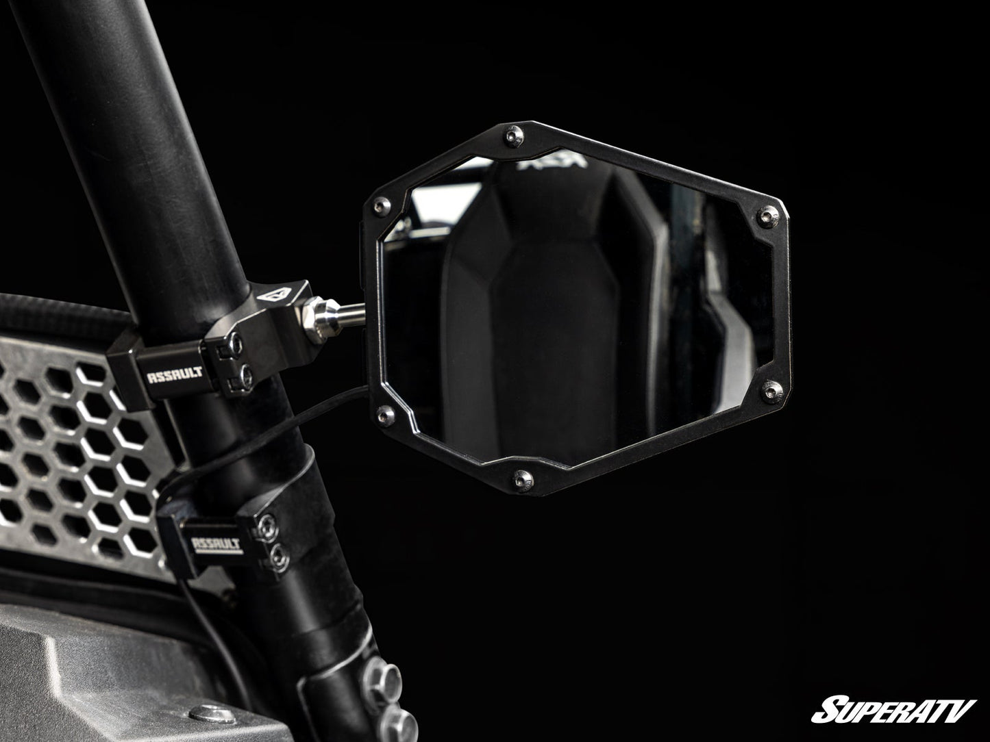 https://media.superatv.com/media/catalog/product/u/n/universal-assault-side-view-mirror-b2-c-led_06.jpg?optimize=high&fit=bounds&height=&width=3840&quality=85&auto=webp&format=pjpg