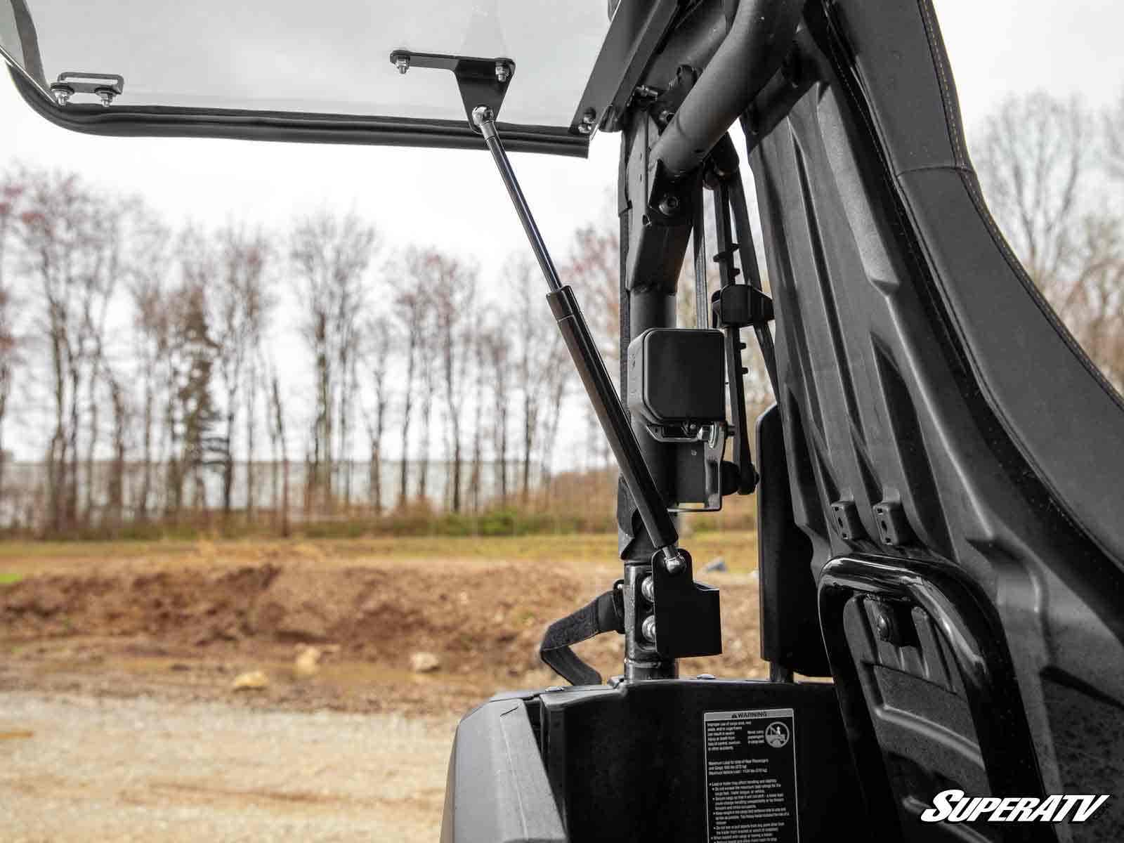 https://media.superatv.com/media/catalog/product/y/a/yamaha_wolverine_rmax4_tinted_flip_rear_windshield_1_2.jpg