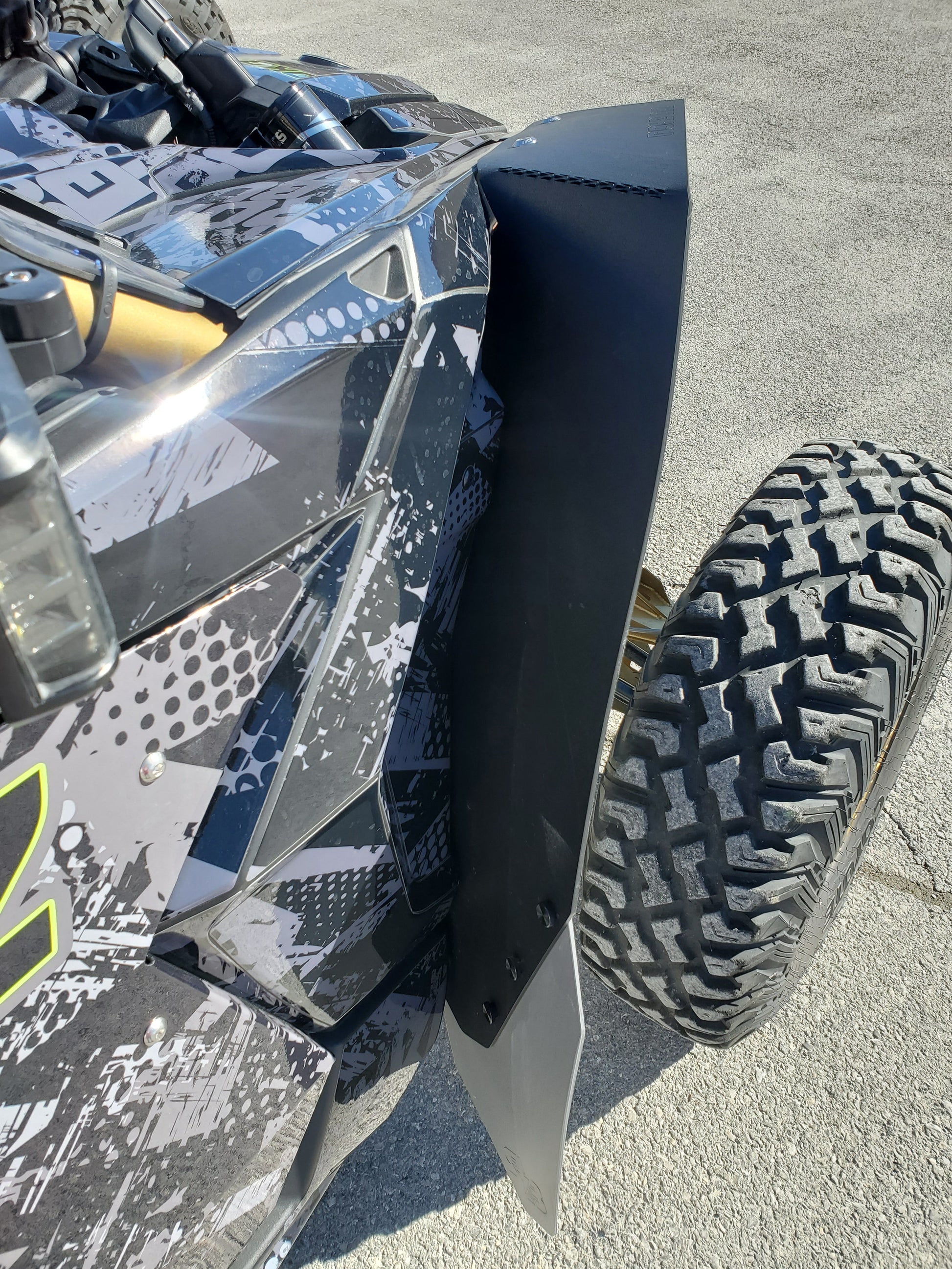 Can-Am Maverick X3 2017+ Mud Flaps - Front & Rear **NOT FOR BRP FENDERS