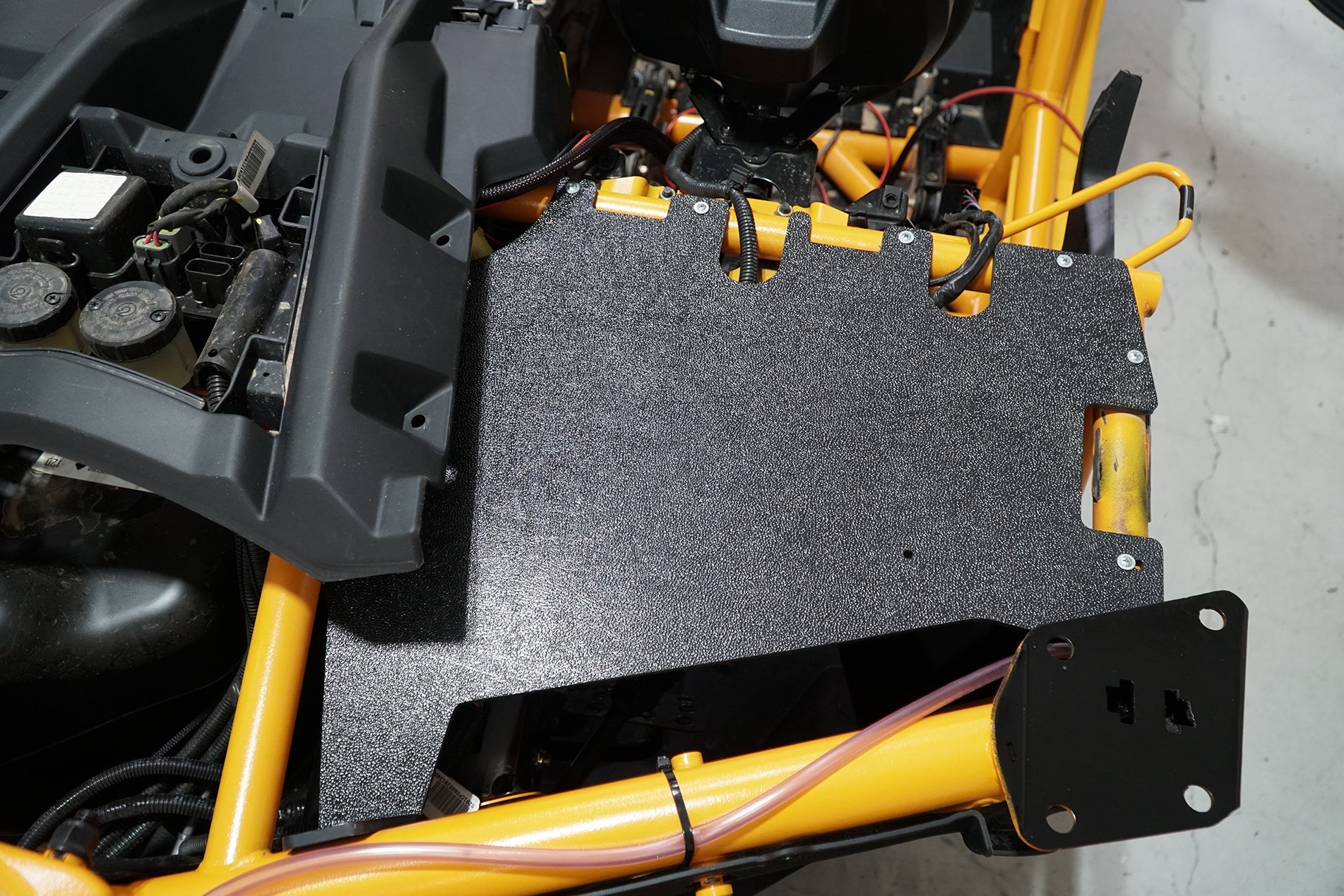 Can-Am X3 Large Upper Amplifier Mount (2018+)