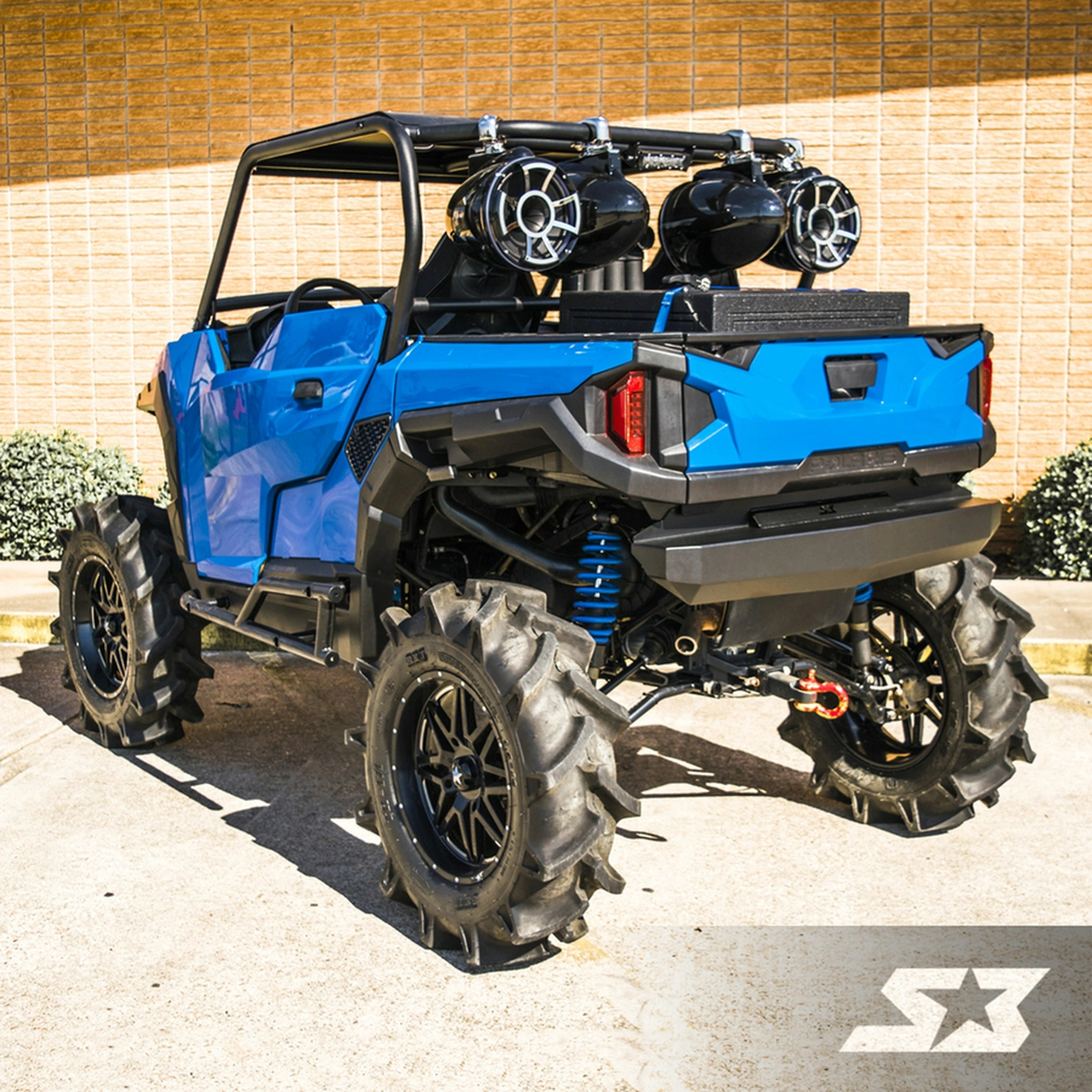 Polaris General Custom AB Pillar Cage