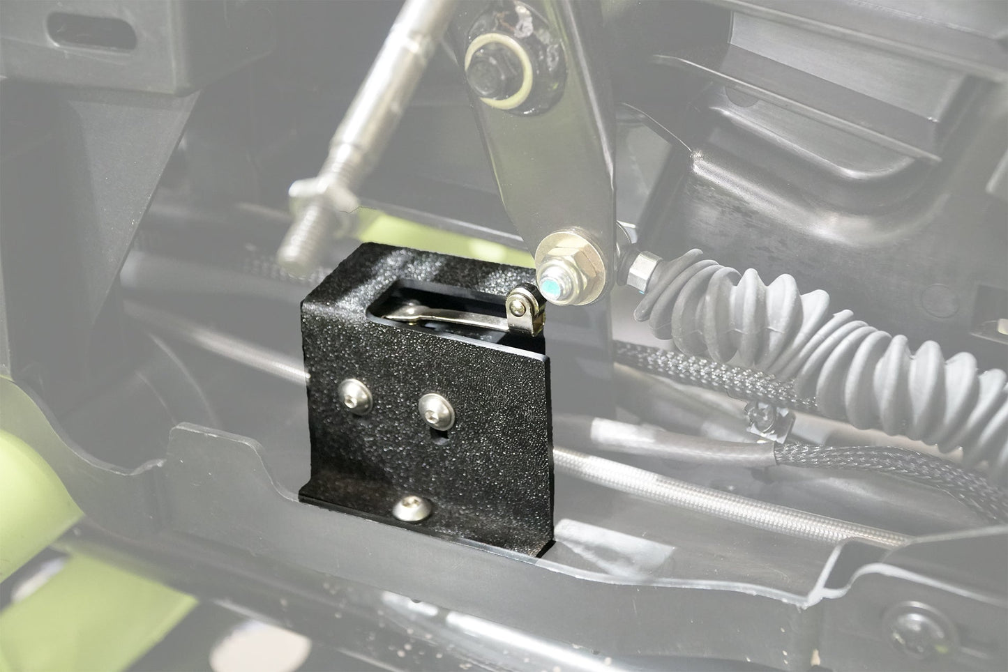 UTV Stereo Reverse Trigger With Harness