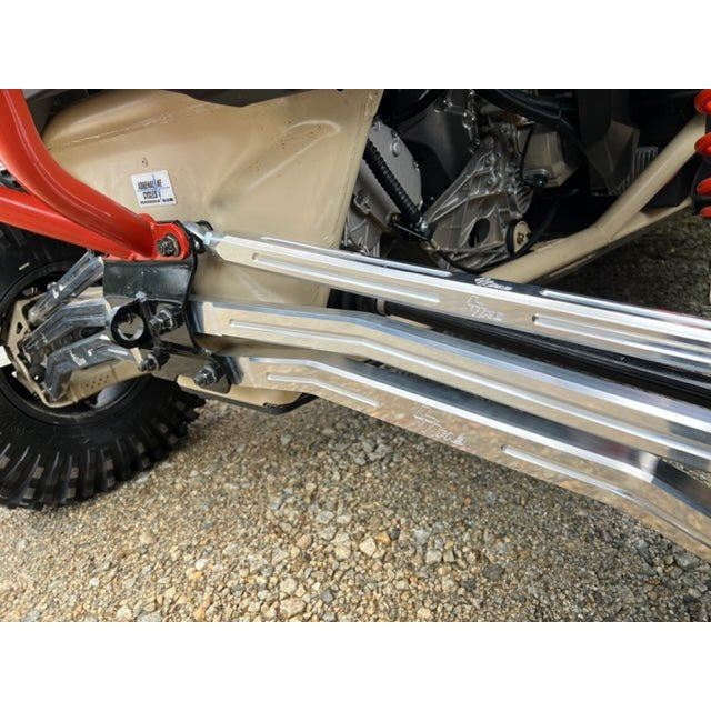 Can Am X3 72" Radius Rods